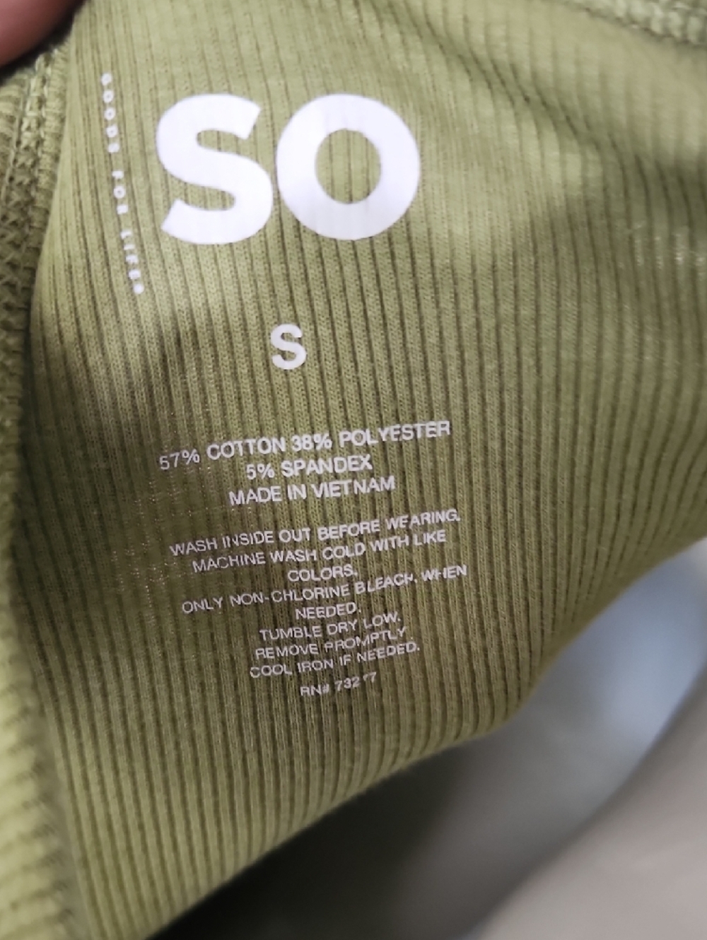 SO Olive Ribbed Henley Tank Top - Picture 2 of 8